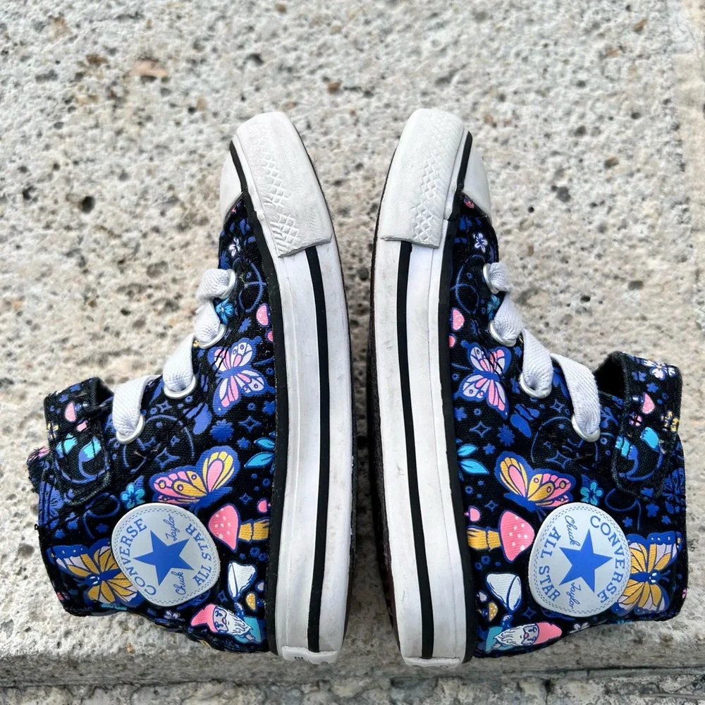 Converse sneakers chucks butterfly print toddler baby size 6 all stars flowers